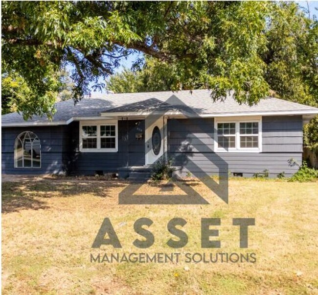 Photo - RENT TO OWN – Warr Acres!