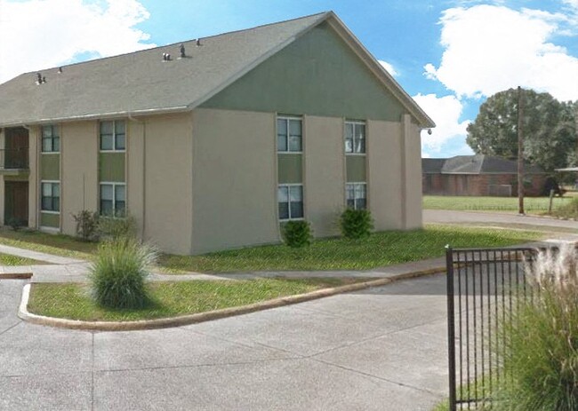 Live Oak Manor - Live Oak Manor Apartments