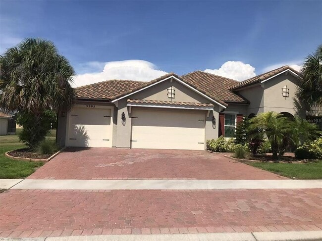 Photo - 3905 Redfin Pl House