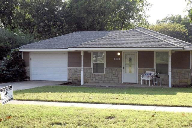 Building Photo - 604 S Maxey St Rental