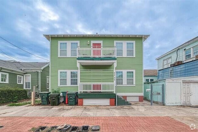 Building Photo - 2225 Bernardo De Galvez Ave Unit 1 Rental