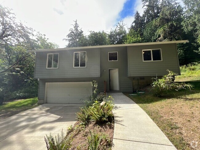 Building Photo - Charming 2-Bedroom Home with Garage Near P...