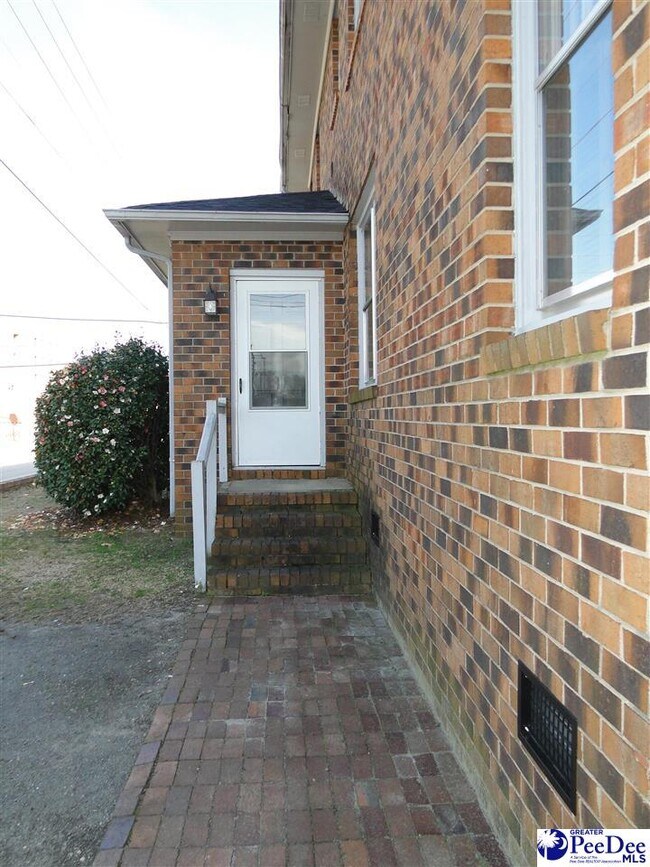 Photo - 601 N Dargan St