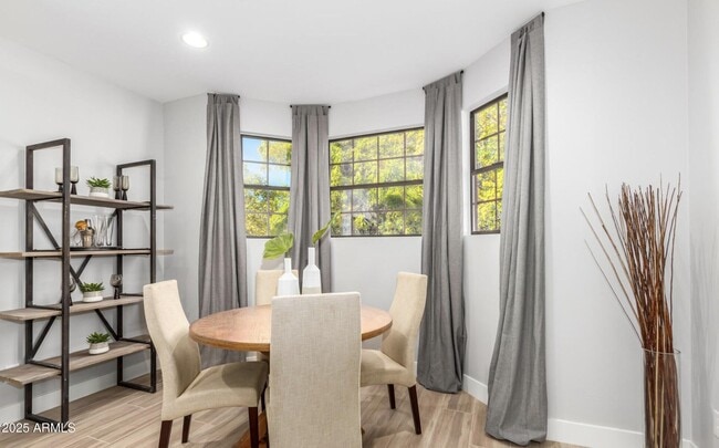 Photo - 2604 N 27th St