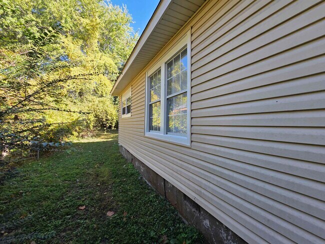 Photo - 3648 Faxon Ave