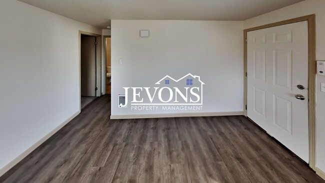 Photo - 1620 Voelker Ave Apartment Unit 1