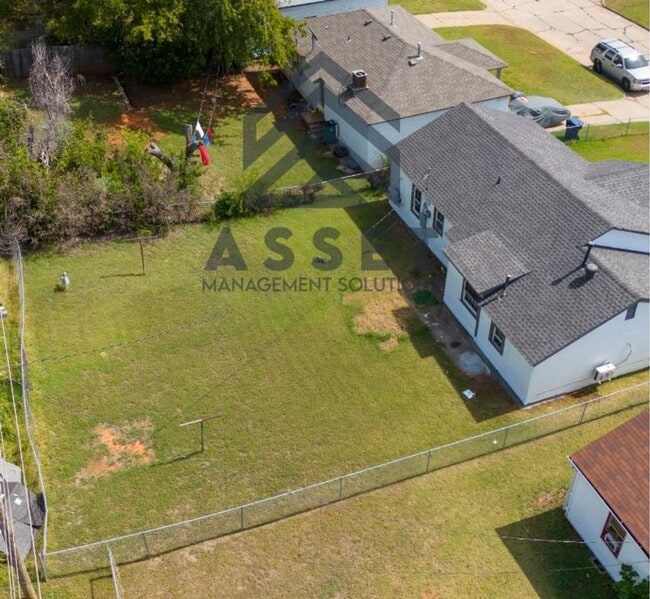 Photo - 3-Bedroom Available!