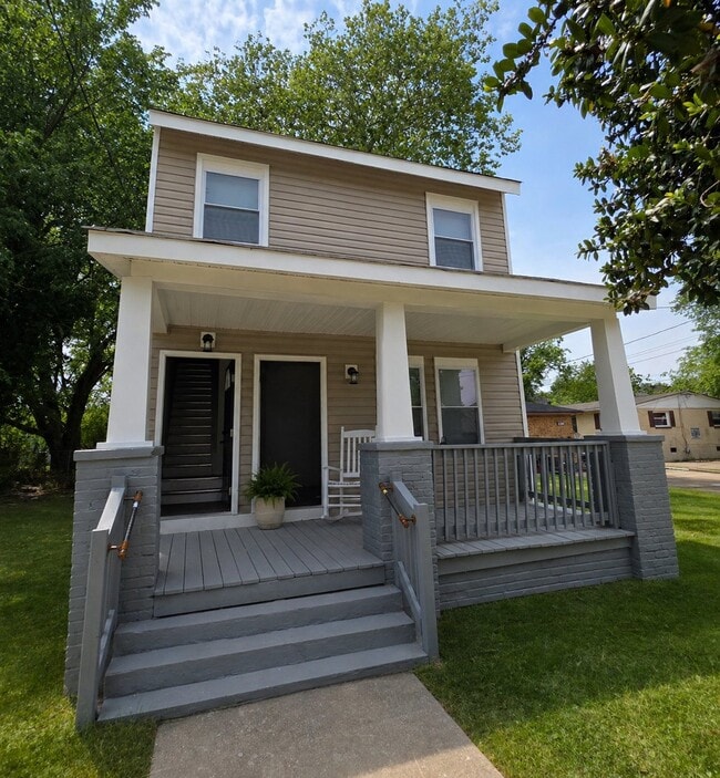 Photo - 1521 Cary Ave Unidad B