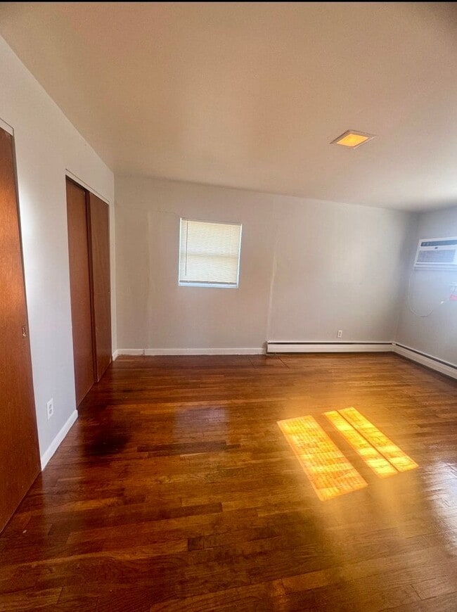 Photo - 2553 W North Bend Rd Unidad 4