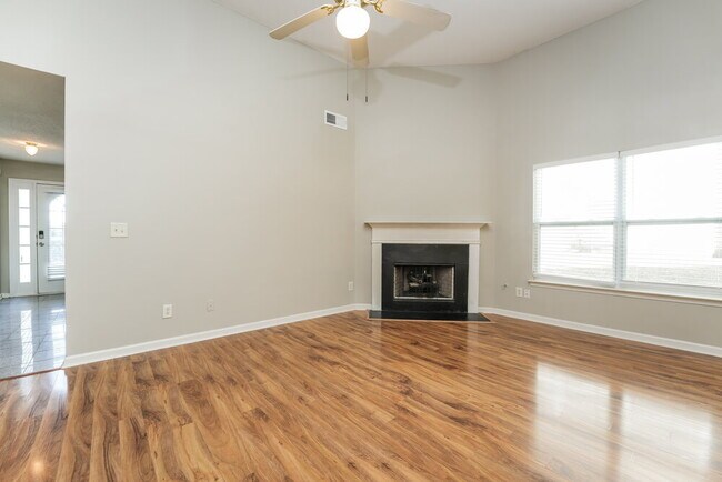 Photo - 5115 Bridle Point Pkwy