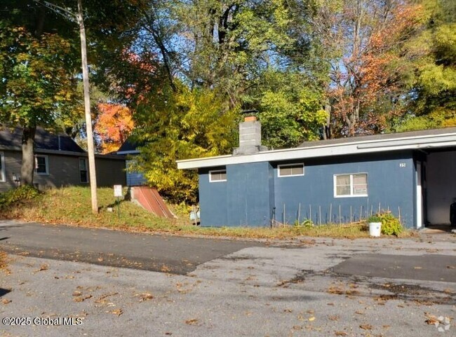 Building Photo - 3545 Carman Rd Unit #35 Rental