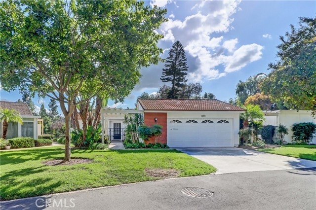 Building Photo - 3285 San Amadeo Unit A