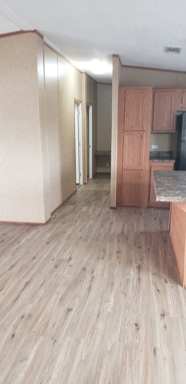 Photo - 4 bed 2 bath Rental Home