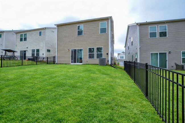 Photo - Modern Comfort, Flexible Living, Tailored for You
3 Bedrooms | 2.5 Bathrooms
530 Palmarosa Street...