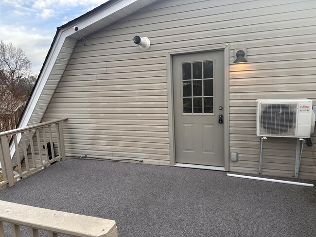 Photo - 3521 Mint Rd