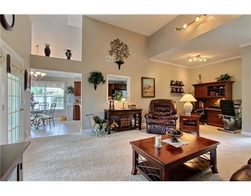 Photo - 18 Raven Wood Way