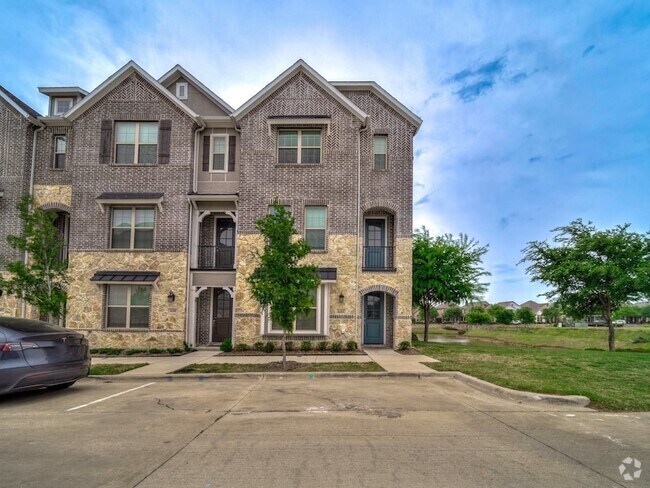 Building Photo - 4484 N River Walk Dr Rental