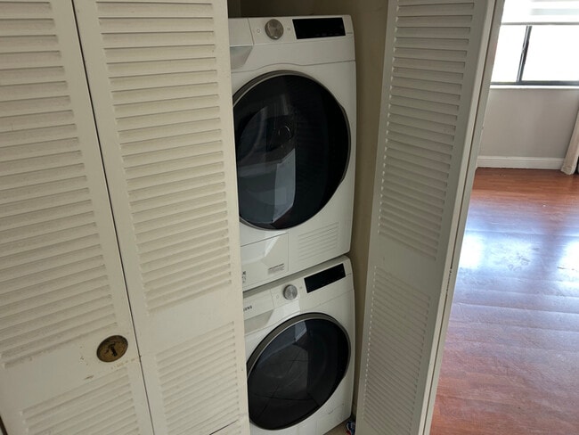 Photo - 2550 SW 18th Terrace Unit 2311