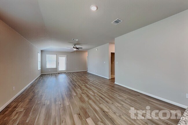 Photo - 13543 Paxton Blvd
