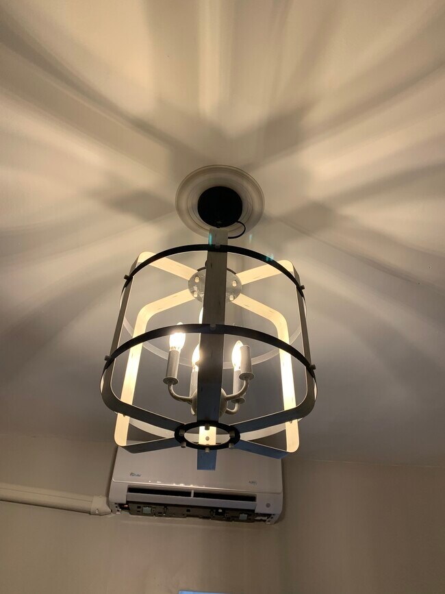 Photo - 112 Garside St Unidad 1L 1 and half BR