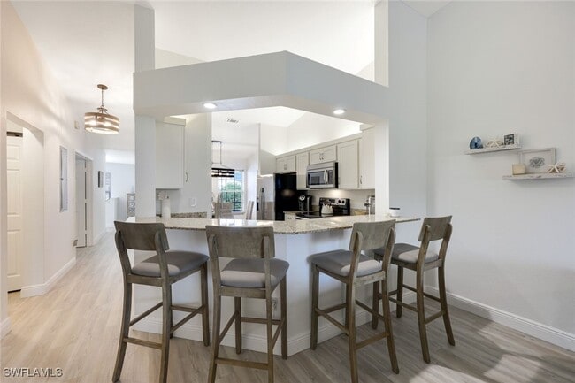 Photo - 824 Tanbark Dr Unit 204