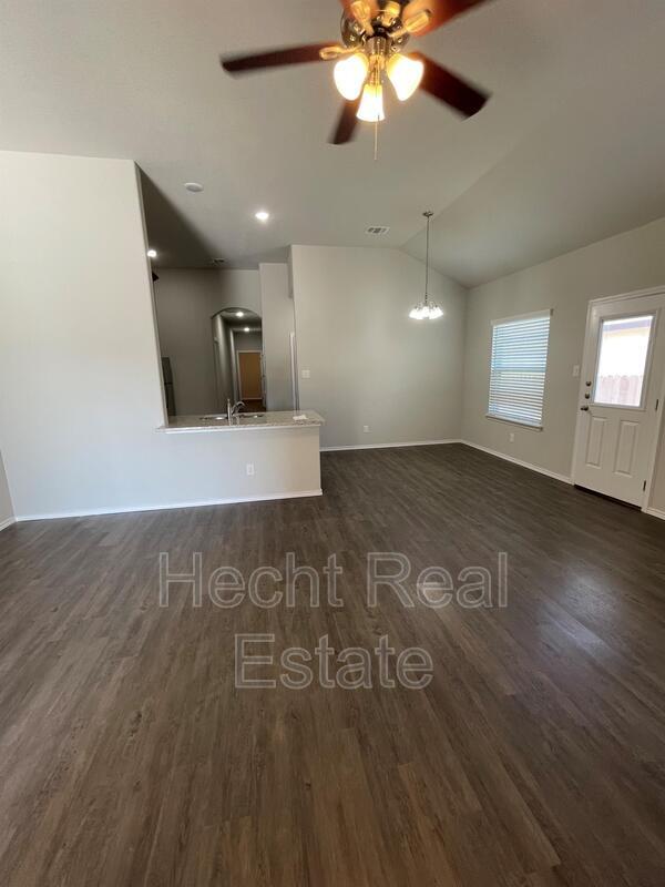 Photo - 9207 Canyon Bnd