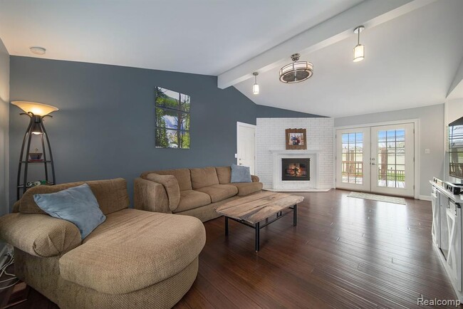 Photo - 2536 Alveston Dr