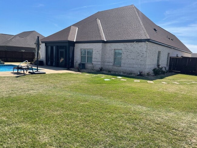 Photo - Stunning 4-Bedroom Home in Coventry with Designer Finishes & a Pool!