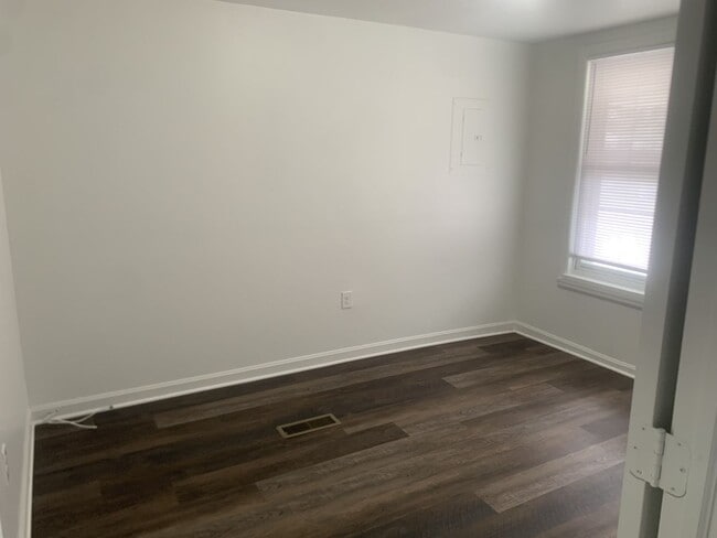 Photo - 41-43 North Main Street Unidad 41 North Main Street