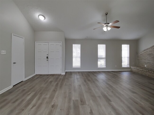 Photo - 12819 Enchanted Path Dr