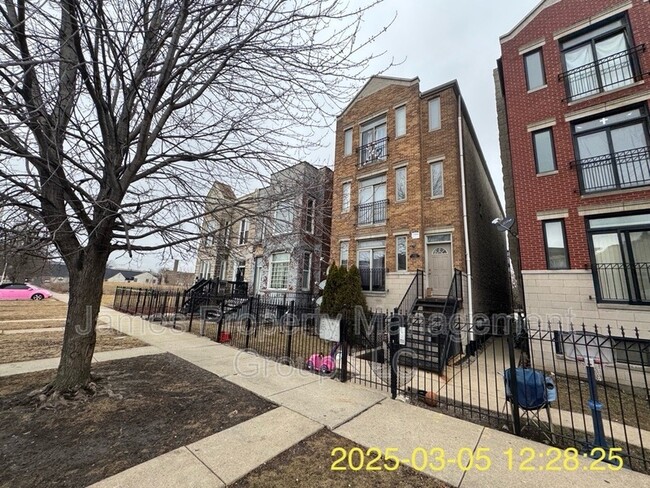 Photo - 3112 W Monroe St Unidad G Rental