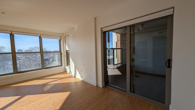 Building Photo - Sunny, Renovated Allston 2-Bed/2-Bath