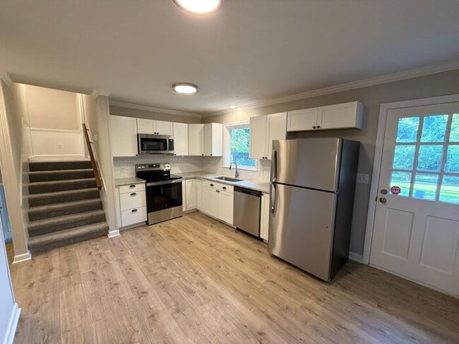 Photo - 3 Bedroom 2 Bath Ranch