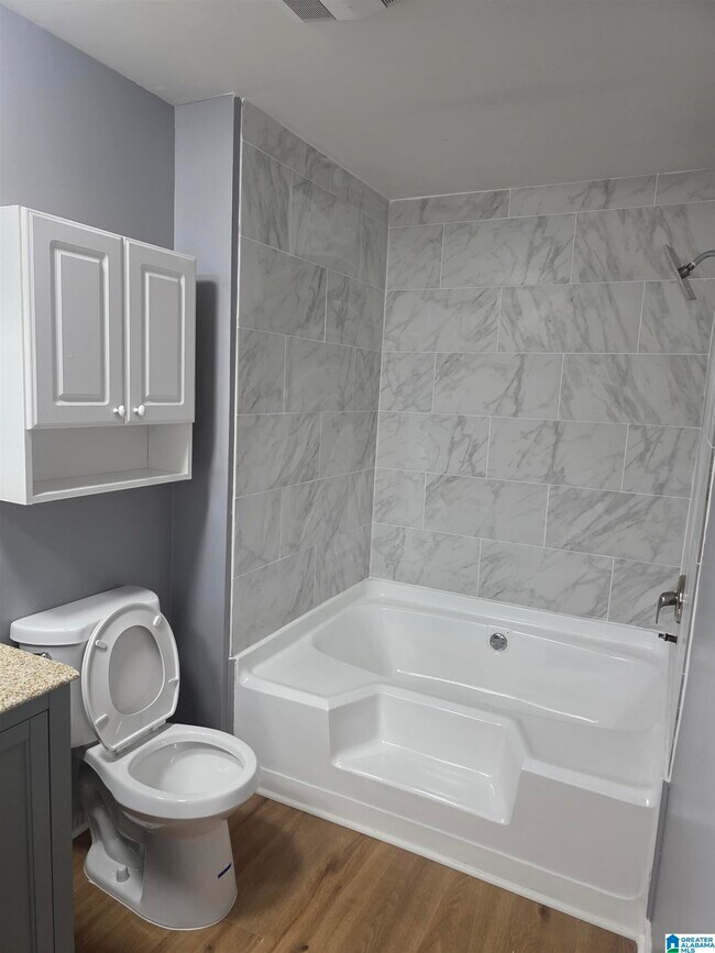 Photo - 529 Camellia Rd