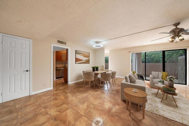 Photo - 2206 NW 39th Ave