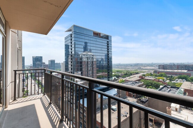 Photo - 1111 S Wabash Ave Unit 1908