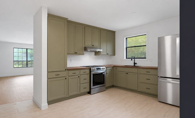 Photo - 1850 W Amos Dr