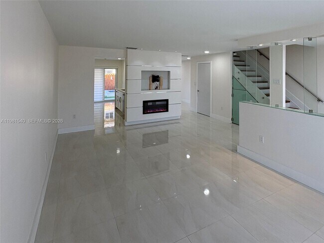 Photo - 5261 NW 190th St