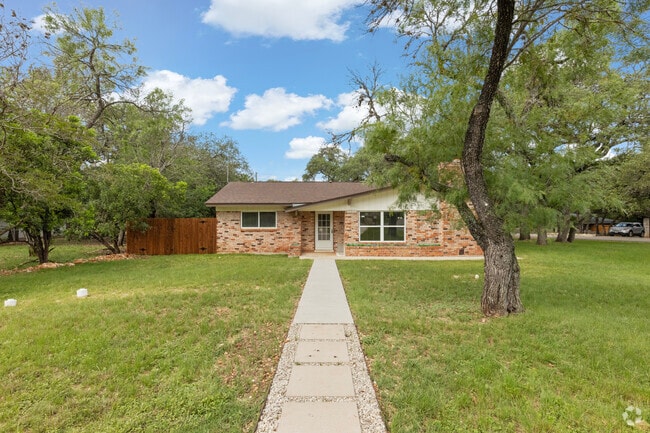 Building Photo - 17215 Sugar Crest Dr Rental