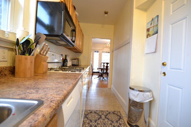 Photo - 209 Chestnut Hill Ave Unit 1