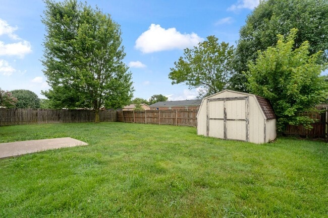 Photo - 3 Bedroom 1 1/2 Bath Home for Rent in Charlestown Indiana