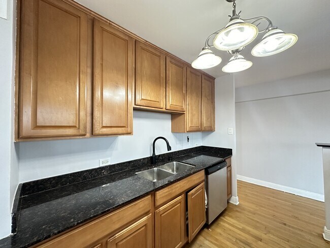Photo - 4180 N Marine Dr Unidad 502