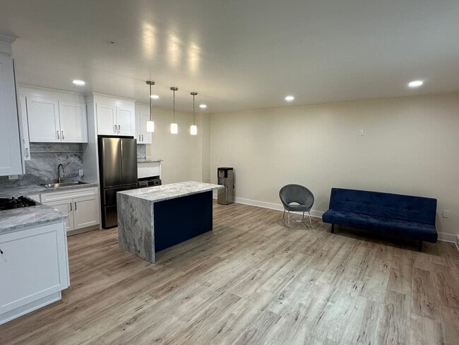 Photo - 11932 West Trl Unit ADU