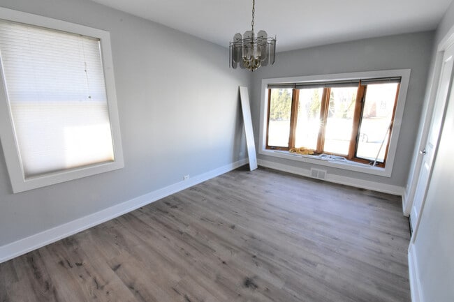 Photo - 22 N Kenilworth Ave