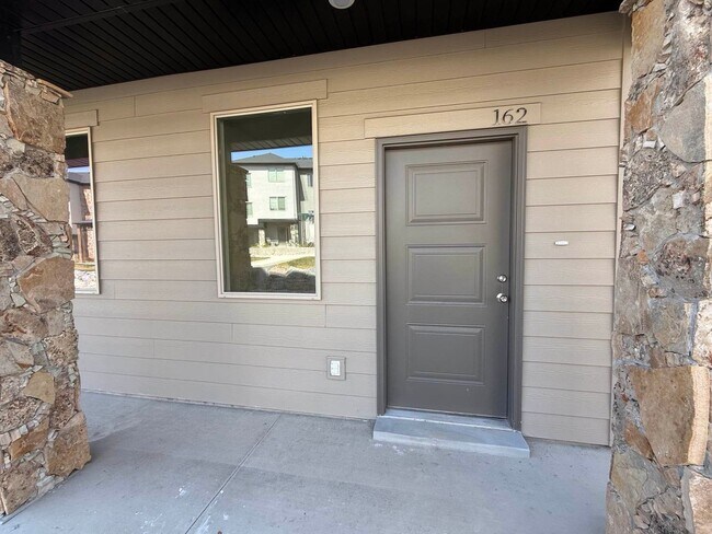 Photo - Limited Special - $250 Off First Month’s R...