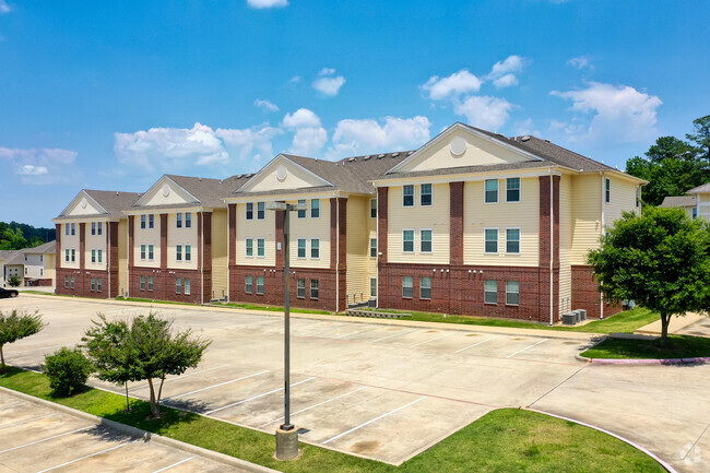 Building - Heights Ruston Apartments