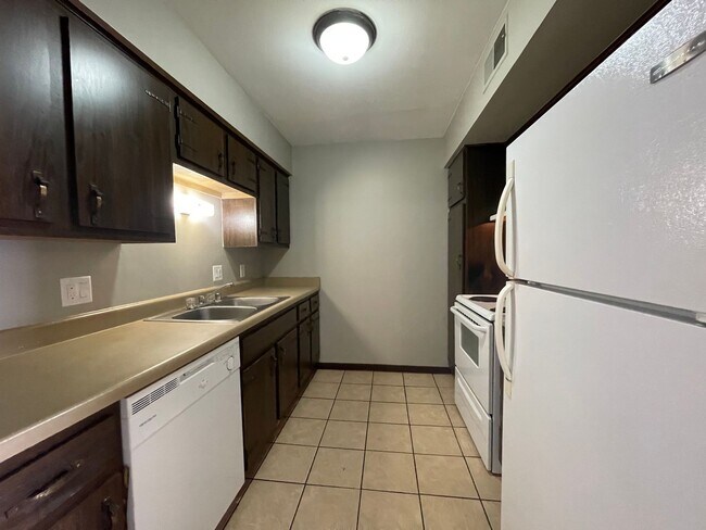 Photo - 7630 W Dean Rd