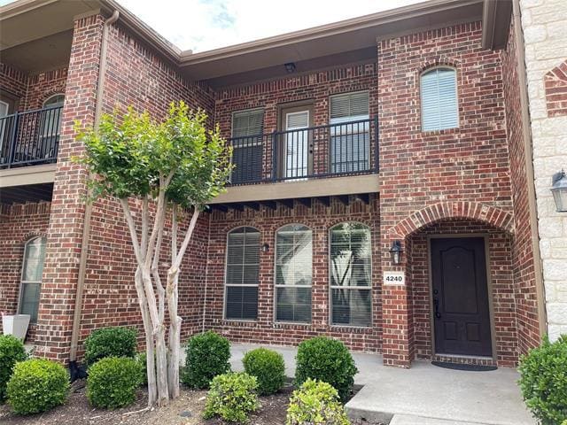 Photo - 4240 Comanche Dr
