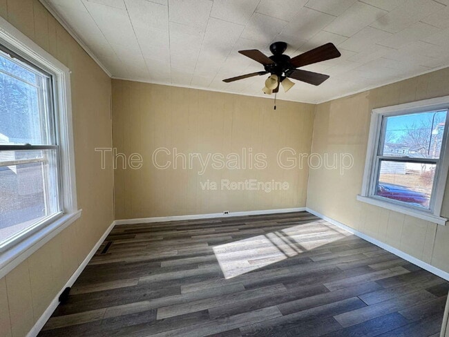 Photo - 1280 Phelps St