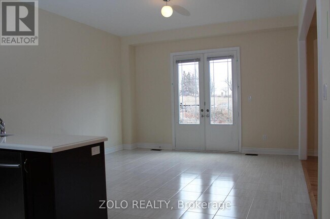 Photo - 207 Gardiner Dr